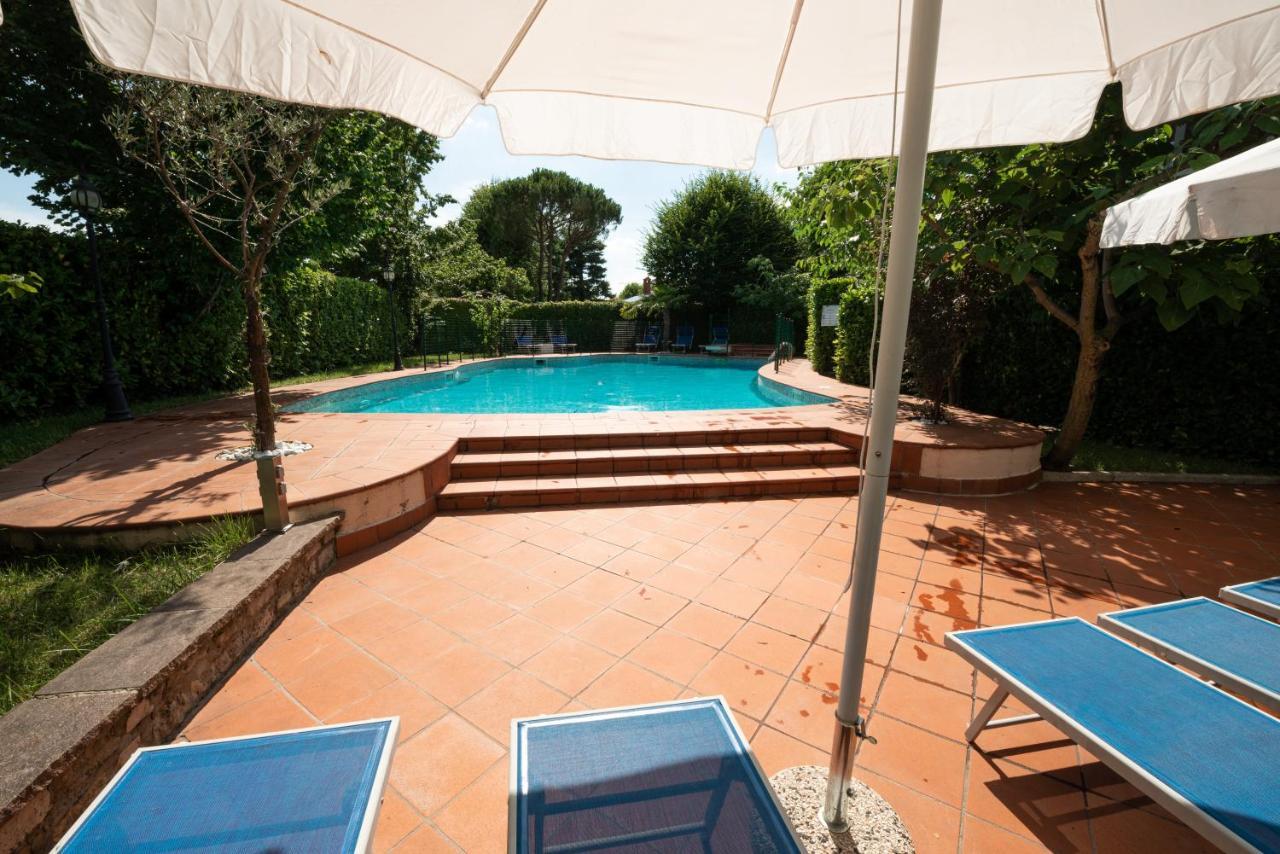 B&B Family First Capriate San Gervasio Exteriér fotografie