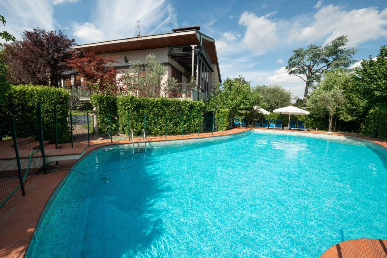 B&B Family First Capriate San Gervasio Exteriér fotografie