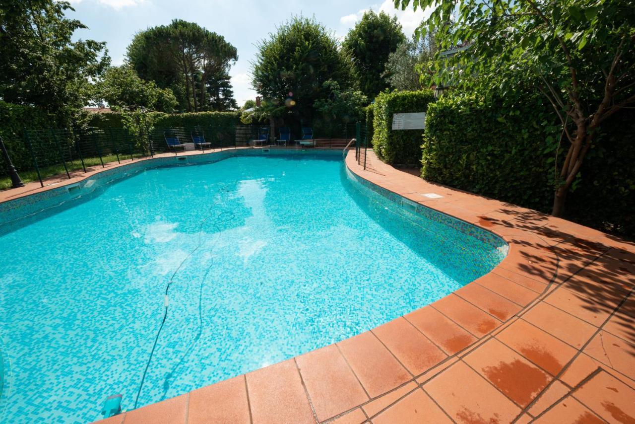 B&B Family First Capriate San Gervasio Exteriér fotografie